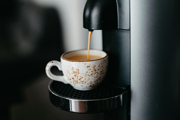 Top features of the jura x4: elegance meets coffee performance